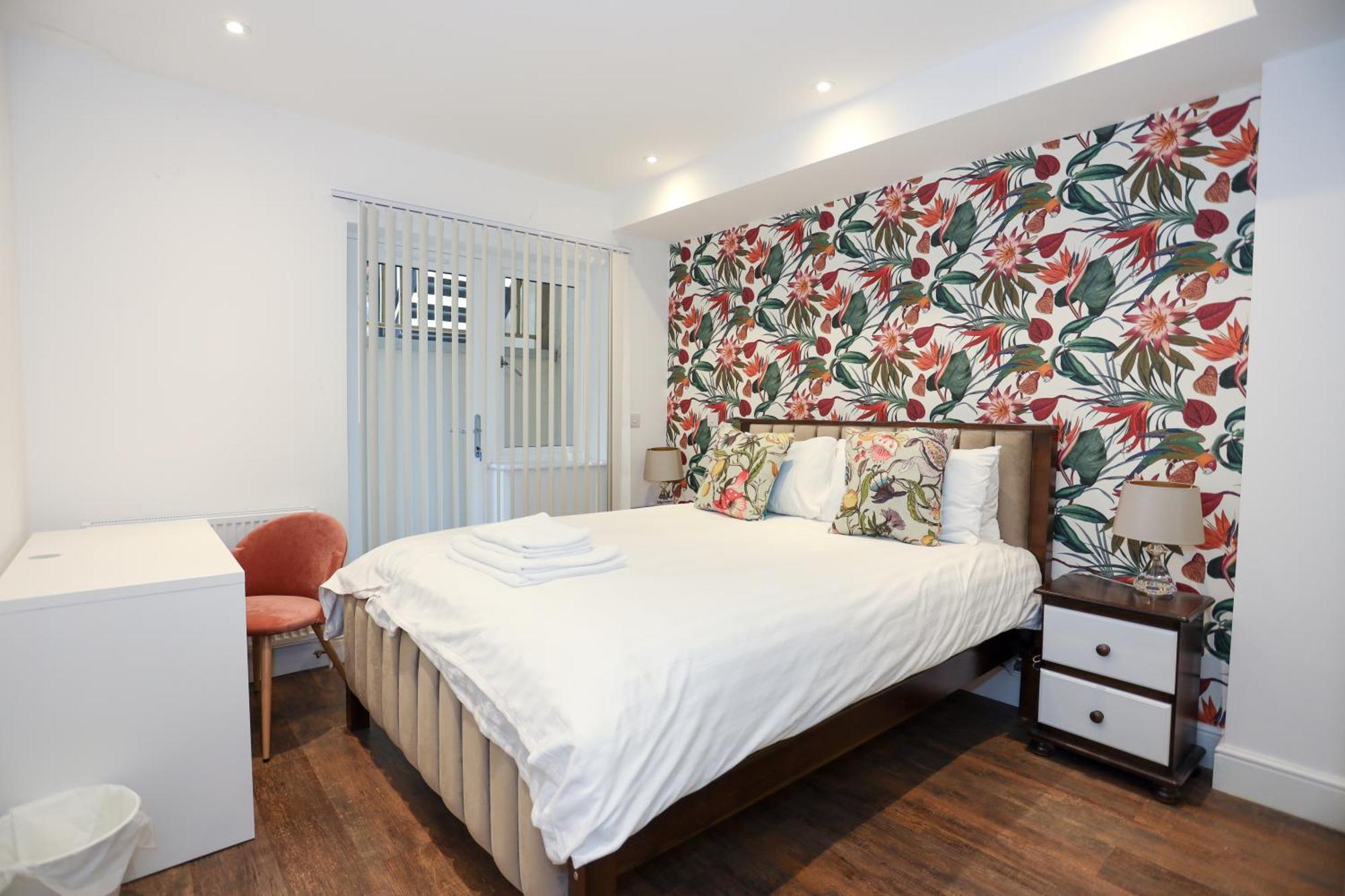 The Avonmore Olympia London Ngoại thất bức ảnh