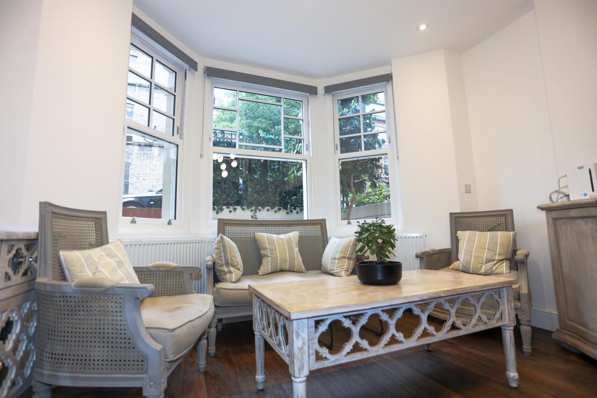 The Avonmore Olympia London Ngoại thất bức ảnh