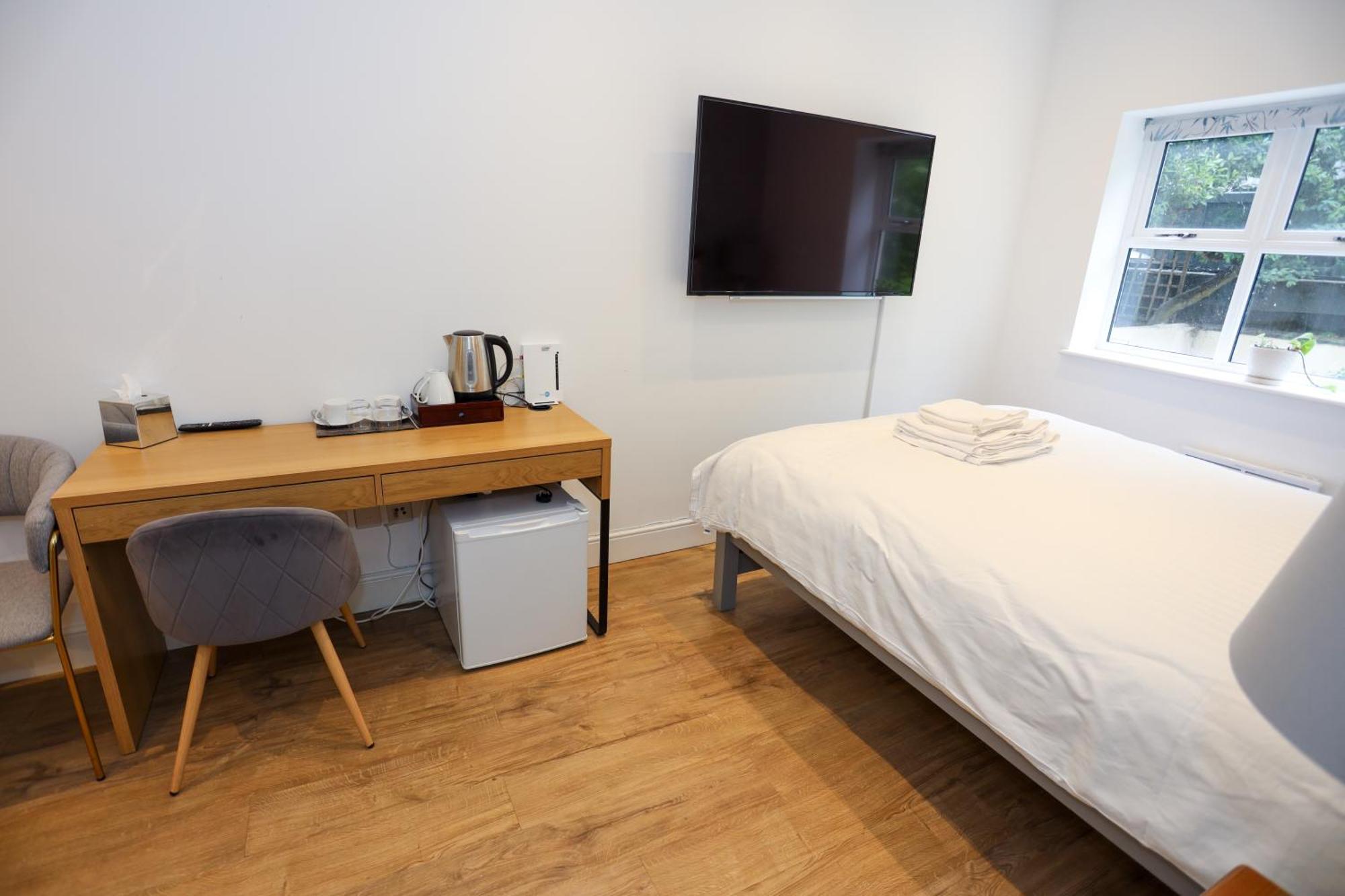 The Avonmore Olympia London Ngoại thất bức ảnh